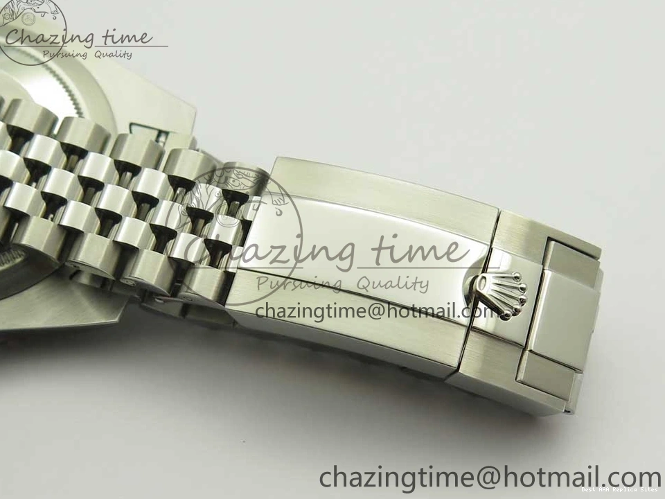 Best AAA Replica Sites GMT-Master Bezel Ceramic Black BPF Bracelet on Green Jubilee 126710 3347 SS Dial A II UrbanChic Black BLRO SS 1225